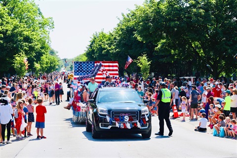 Memorial Day parade.jpg