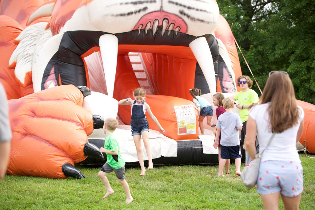 Kids playing in bouncy house